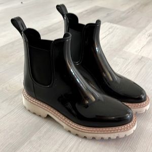 Dolce Vita Stormy - Chelsea Rain Boot Black - Size 7